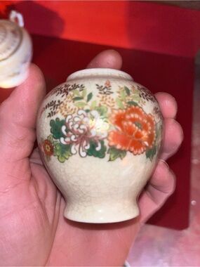 Japanese Crackle Finish OMC Hand Painted 3.5” Vase